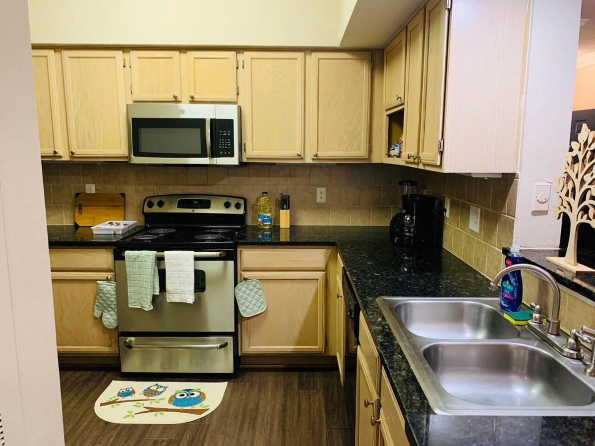 2 Bedroom Easy Access To Med Center, Nrg, Downtown ヒューストン エクステリア 写真